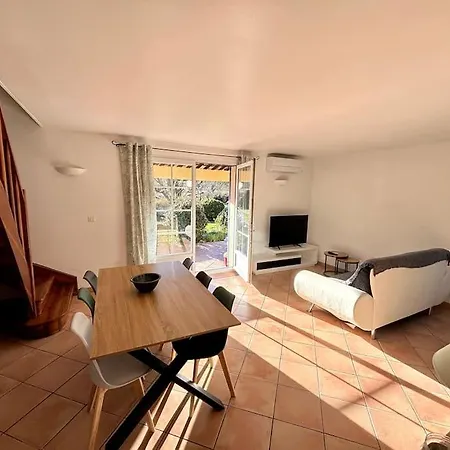 L'olivier Maison Lumineuse Climatisee Avec Parking Casa vacanze *